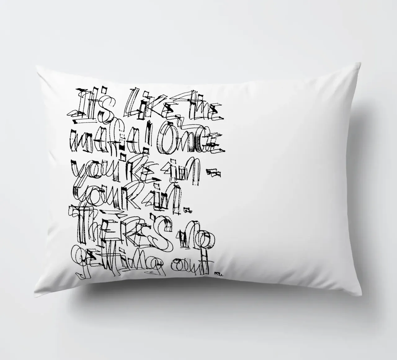 Surfing - if you are in, you are in. cuscino da LIMITED EDITION LETTERS