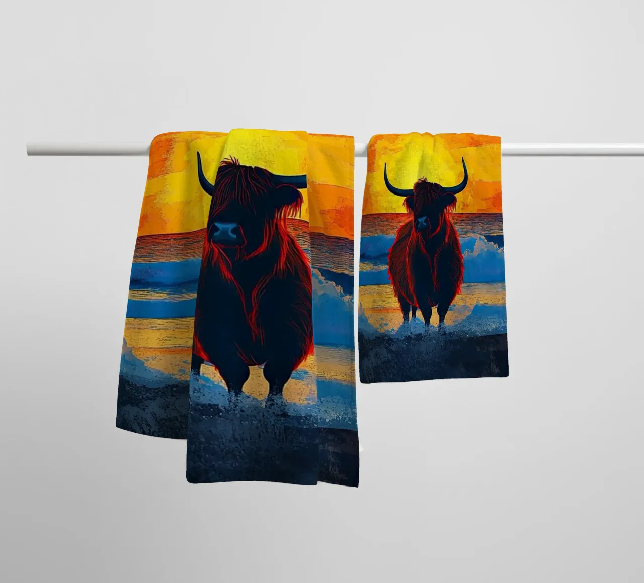 Mucca delle Highlands asciugamano da bagno da Nikis Art Studio
