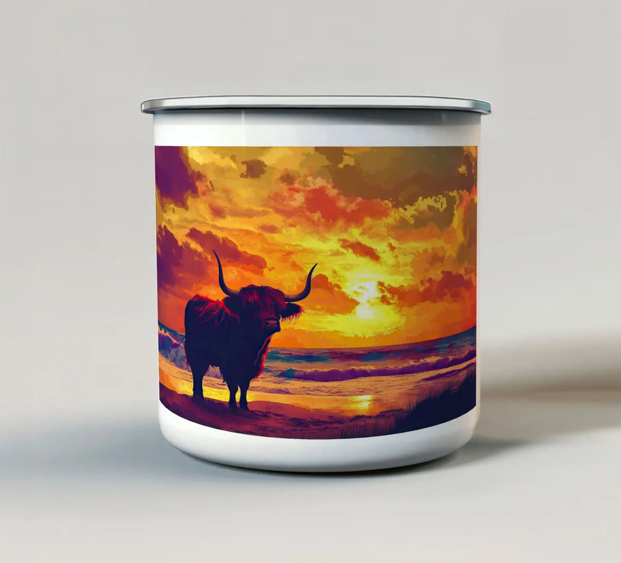 Mucca delle Highlands tazza in smalto da Nikis Art Studio