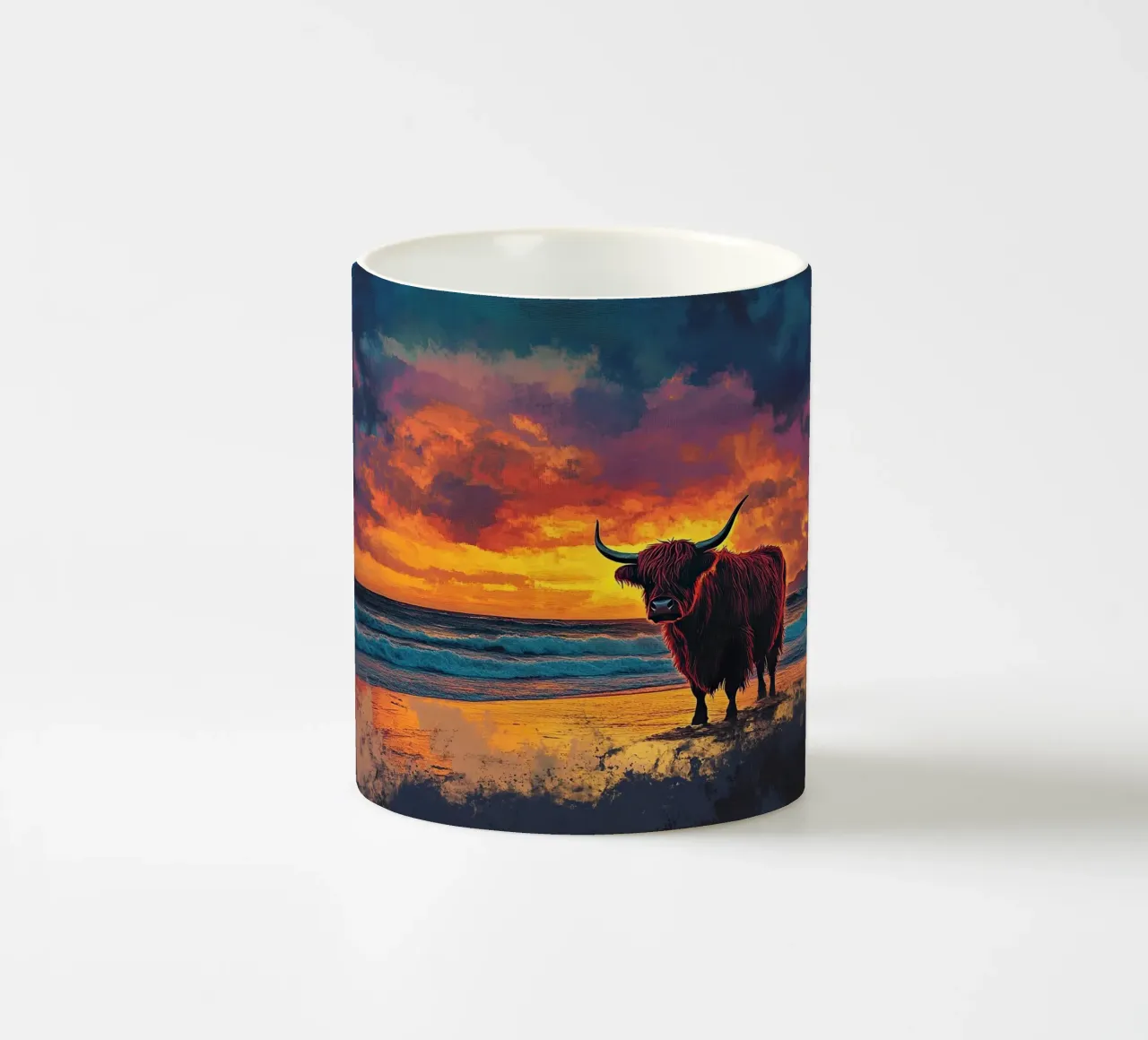 Mucca Highland am Strand tazza in ceramica da Nikis Art Studio