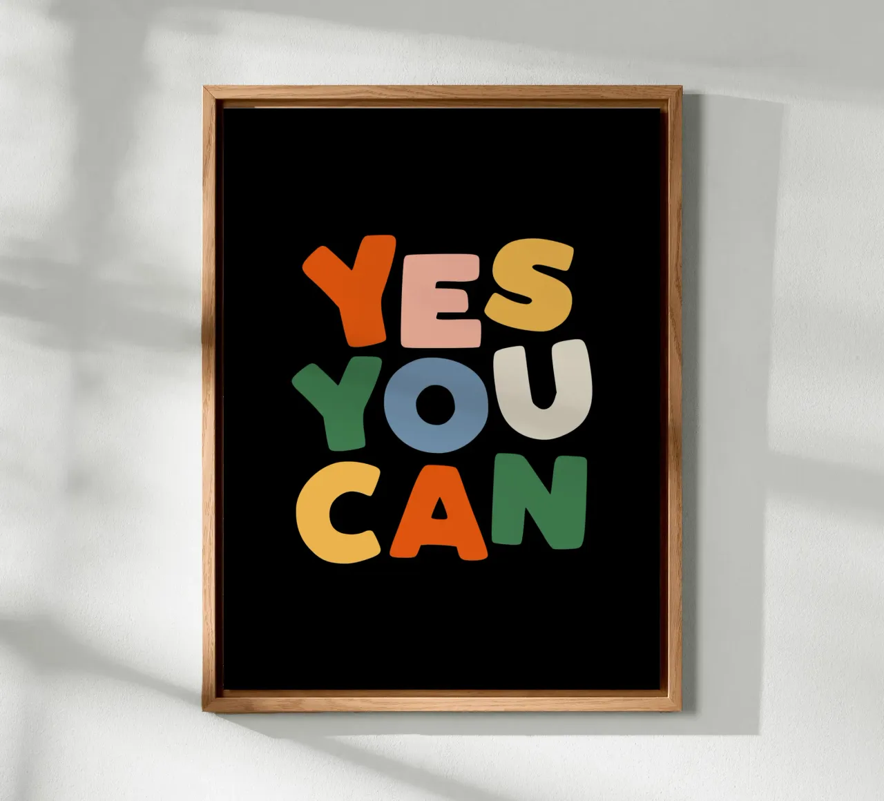 Yes You Can Design tipografico colorato alluminio dibond da THE MOTIVATED TYPE