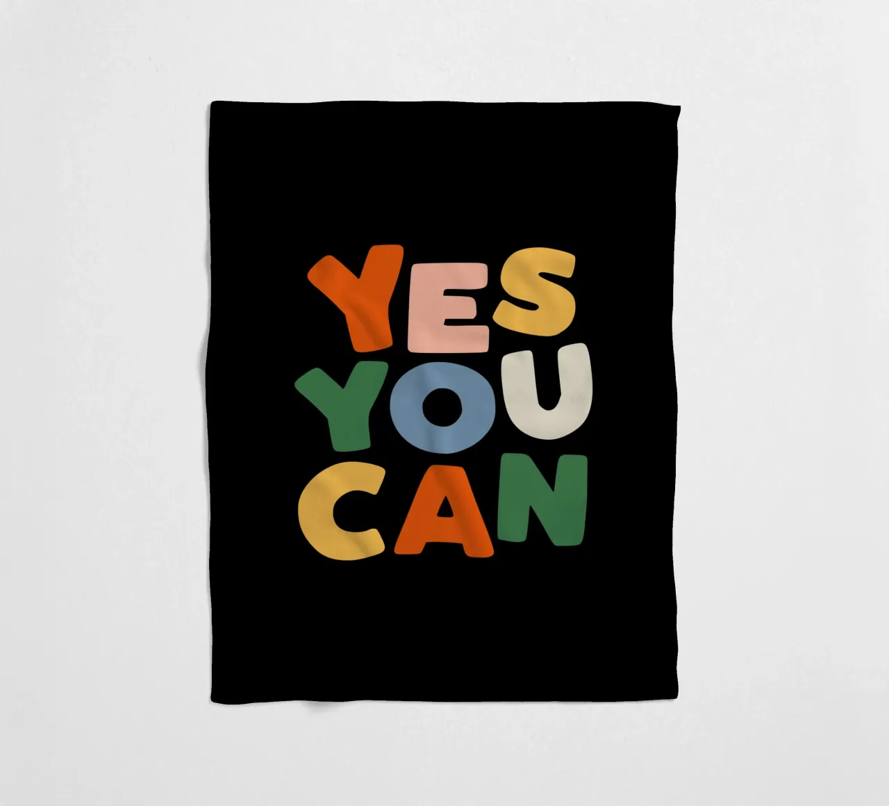 Yes You Can Design tipografico colorato coperta in pile da THE MOTIVATED TYPE