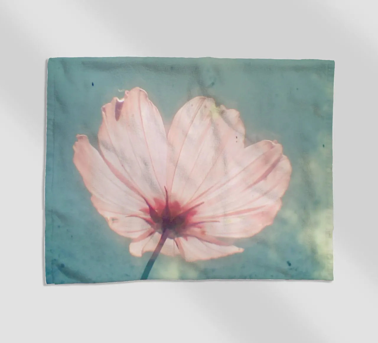 Sono felice telo mare da Cassia Beck Photography