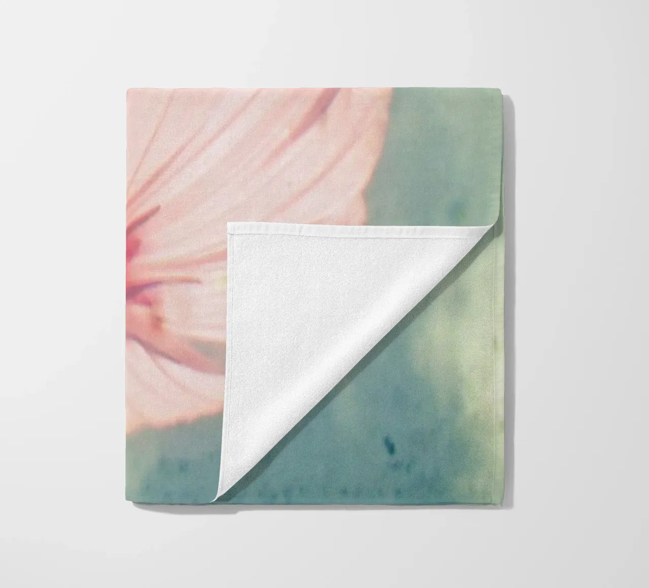 Sono felice telo mare da Cassia Beck Photography