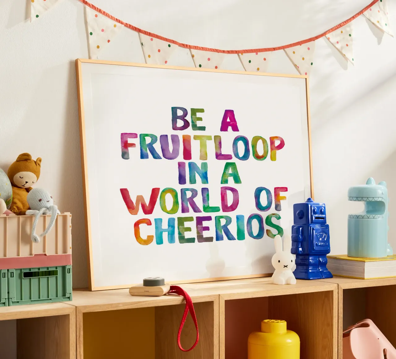 Sii un Fruitloop in un mondo di Cheerios Tipografia arcobaleno carta hahnemühle da THE MOTIVATED TYPE