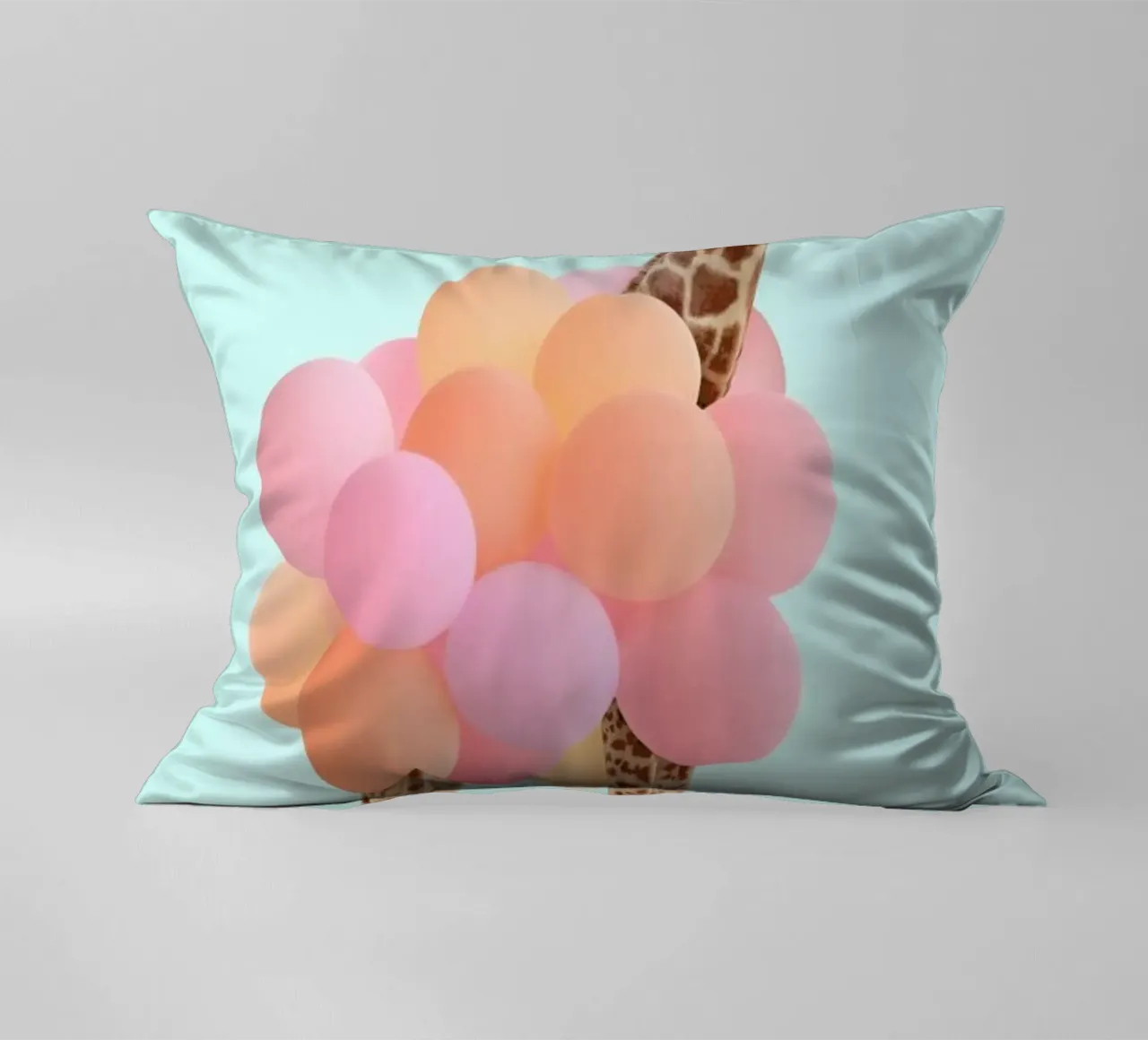 Party Giraffe cuscino da Paul Fuentes Design