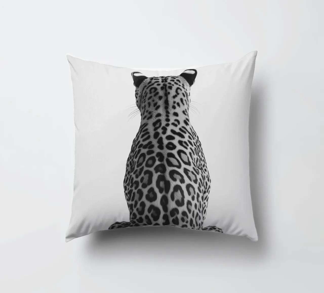 B&N Leopardo a riposo cuscino da Carinaprint