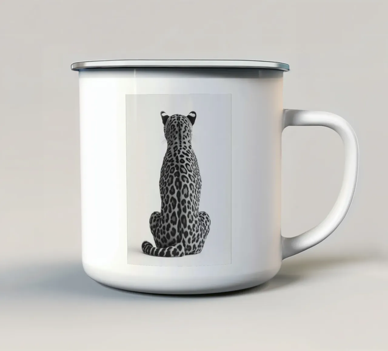 B&N Leopardo a riposo tazza in smalto da Carinaprint