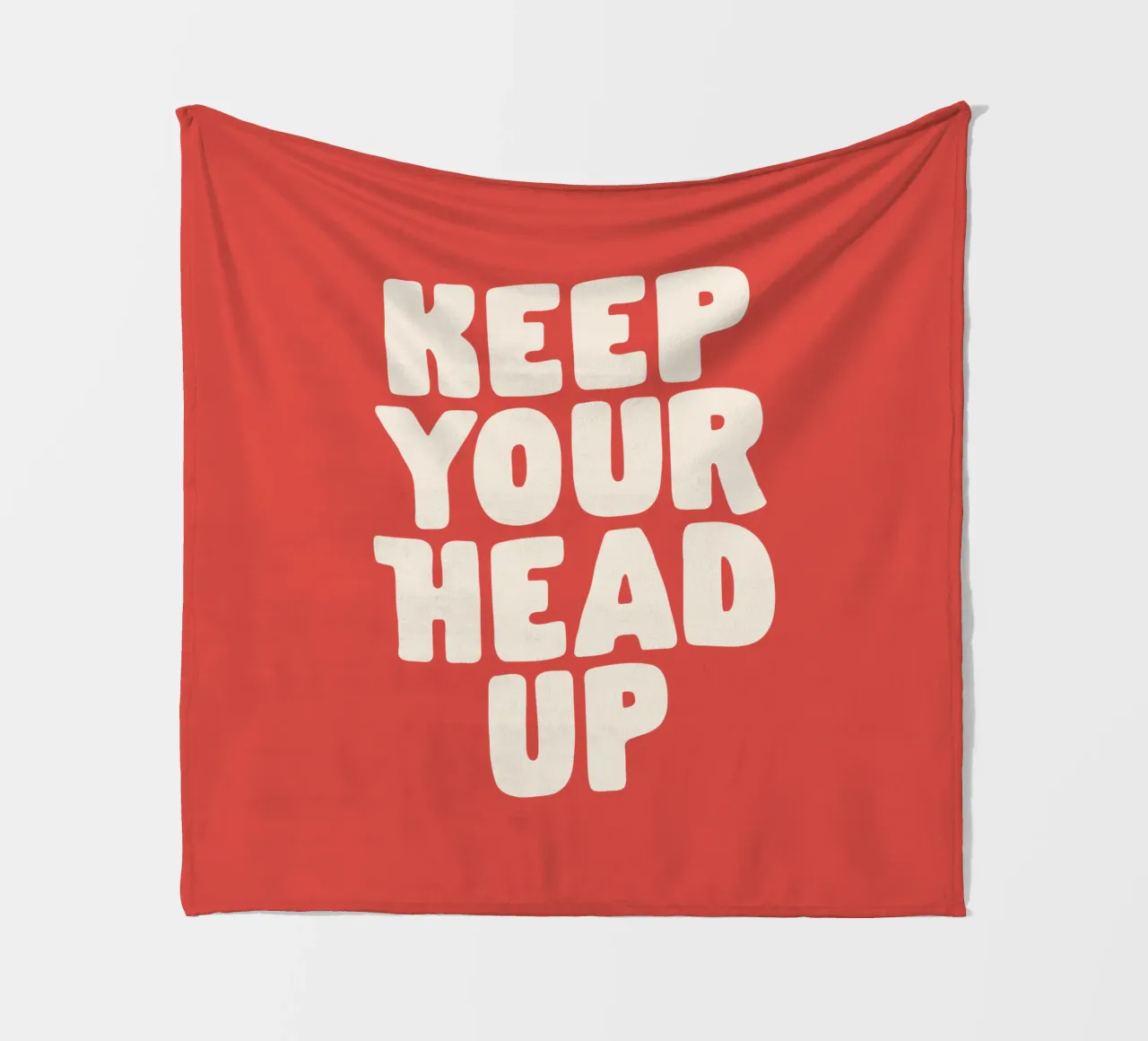 Design tipografico ottimistico "Keep Your Head Up" (Tieni la testa alta) coperta in pile da THE MOTIVATED TYPE