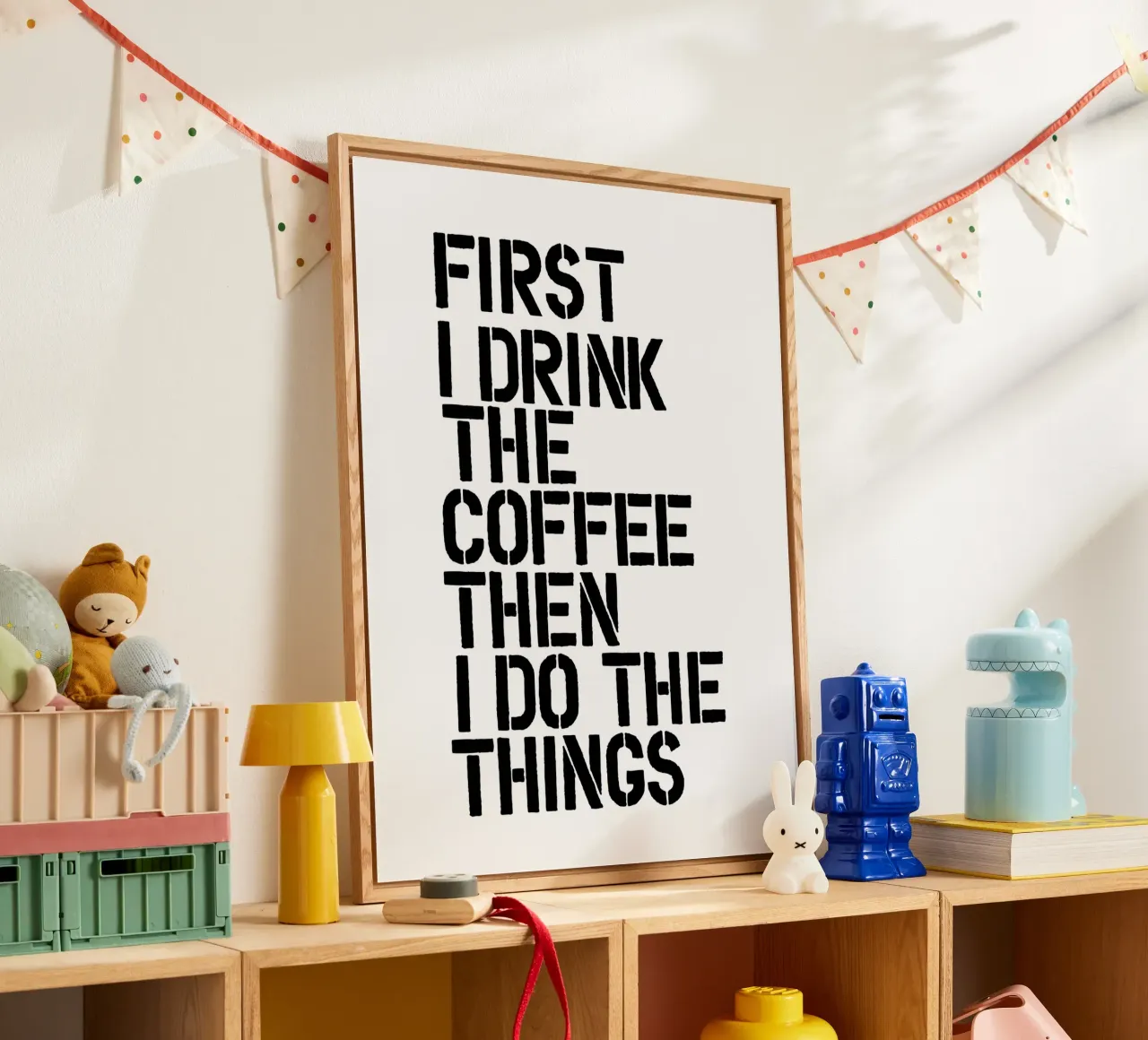 Erst trinke ich den Kaffee, dann tue ich die Dinge Acryl-Glas von THE MOTIVATED TYPE
