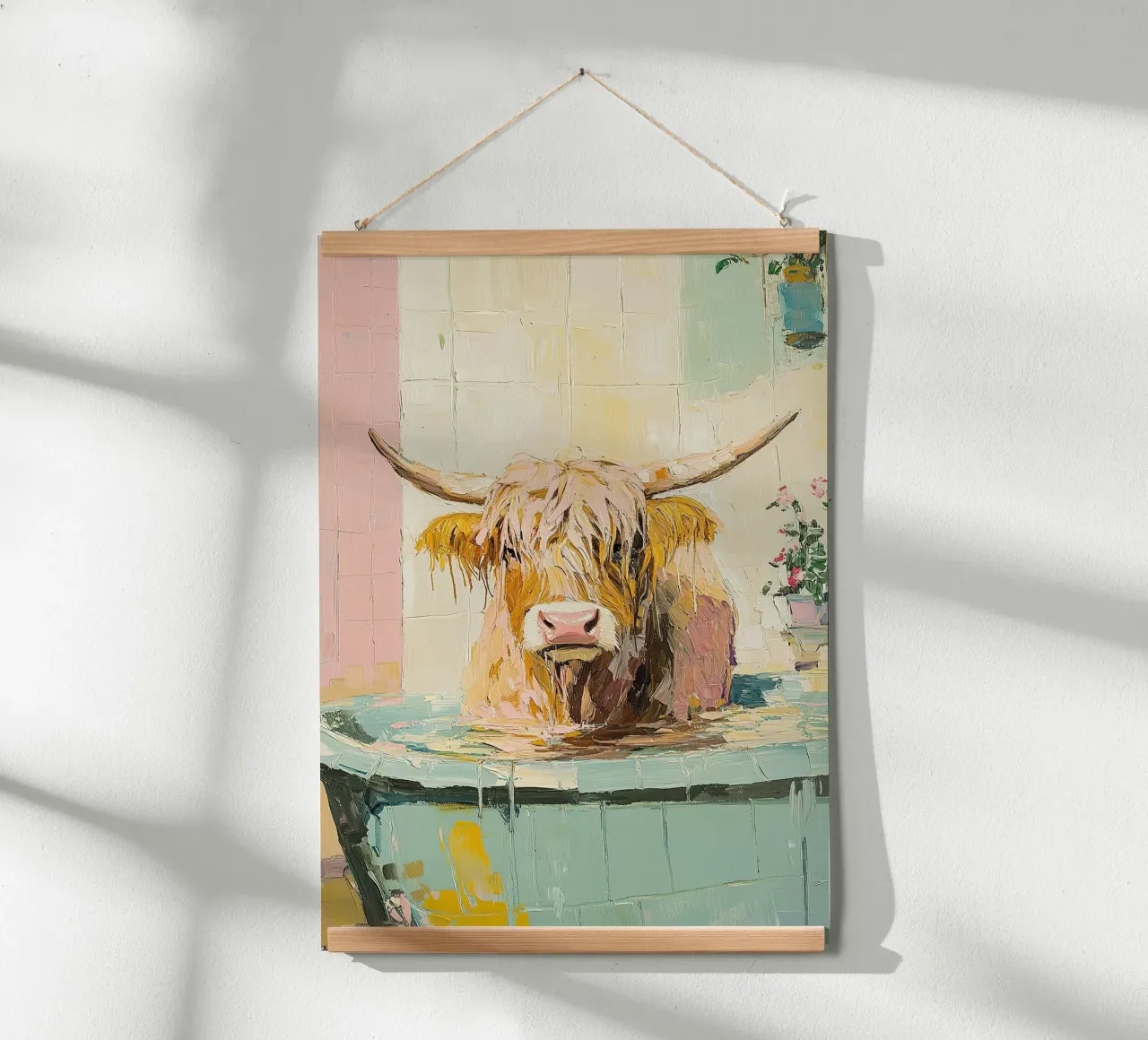 Mucca Highland nella vasca da bagno carta hahnemühle da Nikis Art Studio