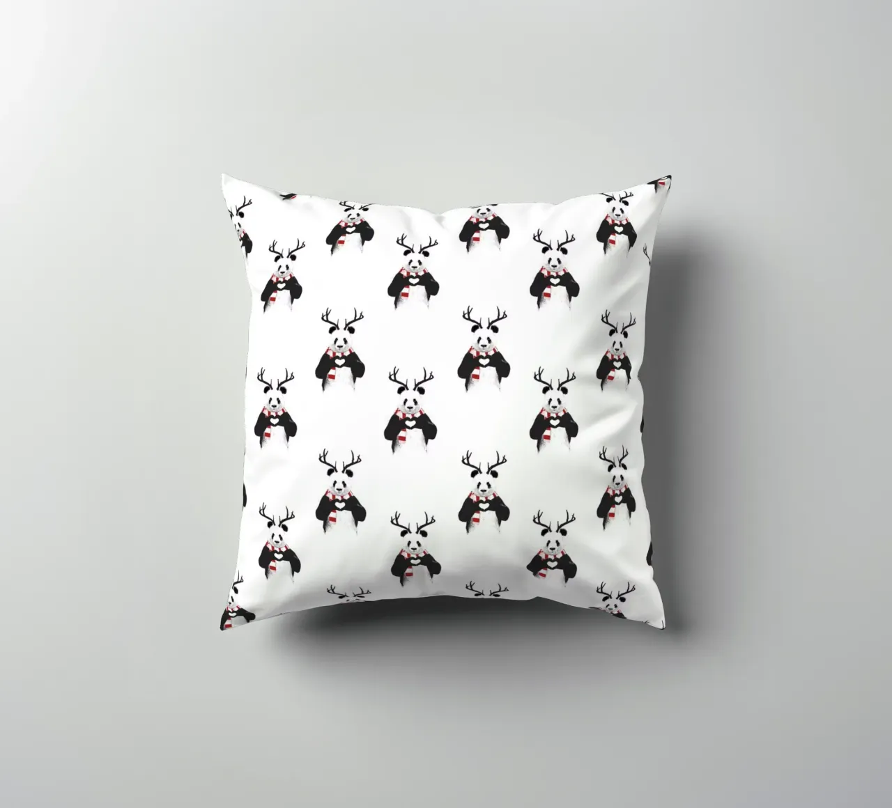 Xmas Panda Pattern Kissen von Balazs Solti