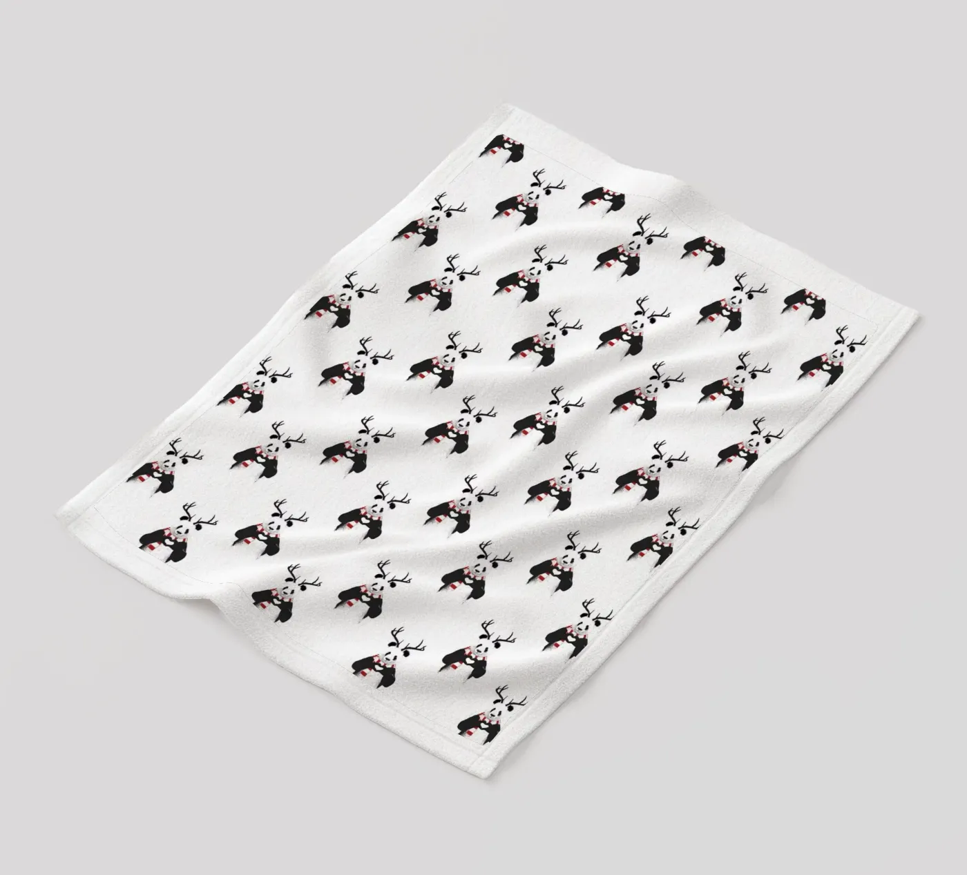 Xmas Panda Pattern fleece blanket by Balazs Solti