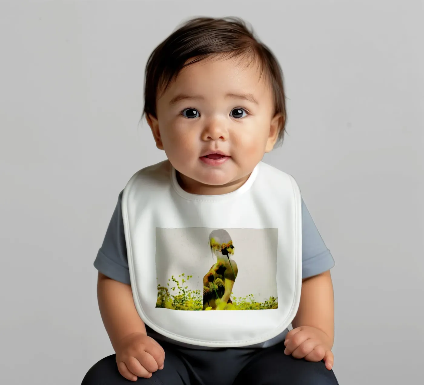 Yellow Meadow bavaglino da Davies Babies