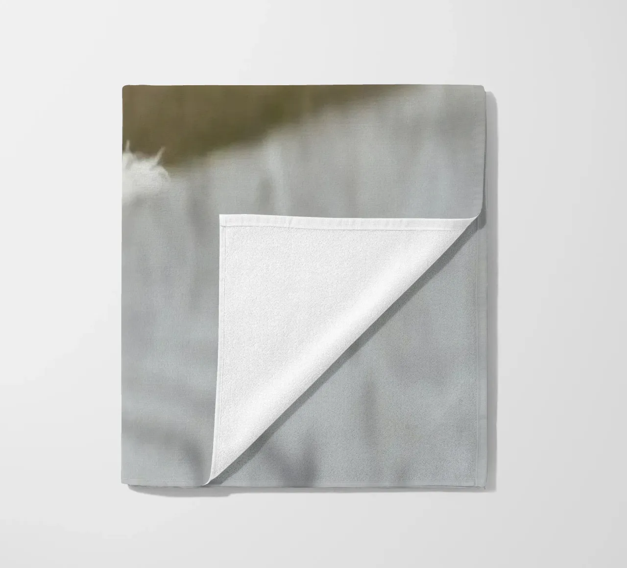 Watch Closely telo mare da Nur Mut