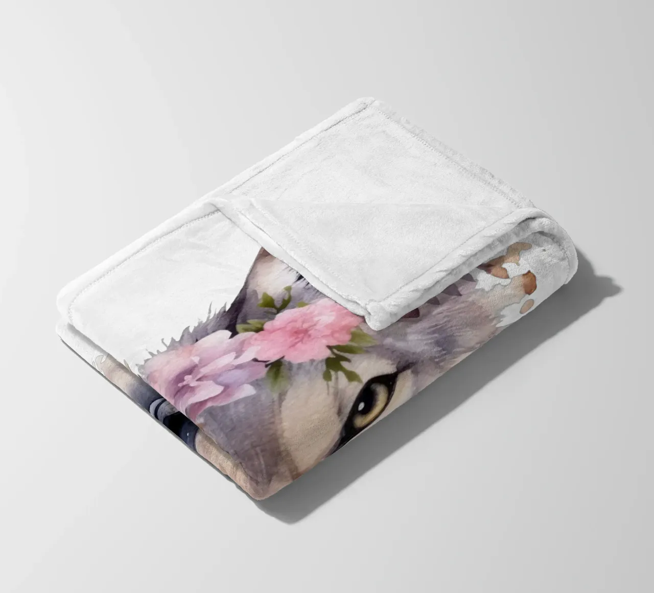 Illustrazione di lupo ad acquerello con corona di fiori coperta in pile da Little Lila