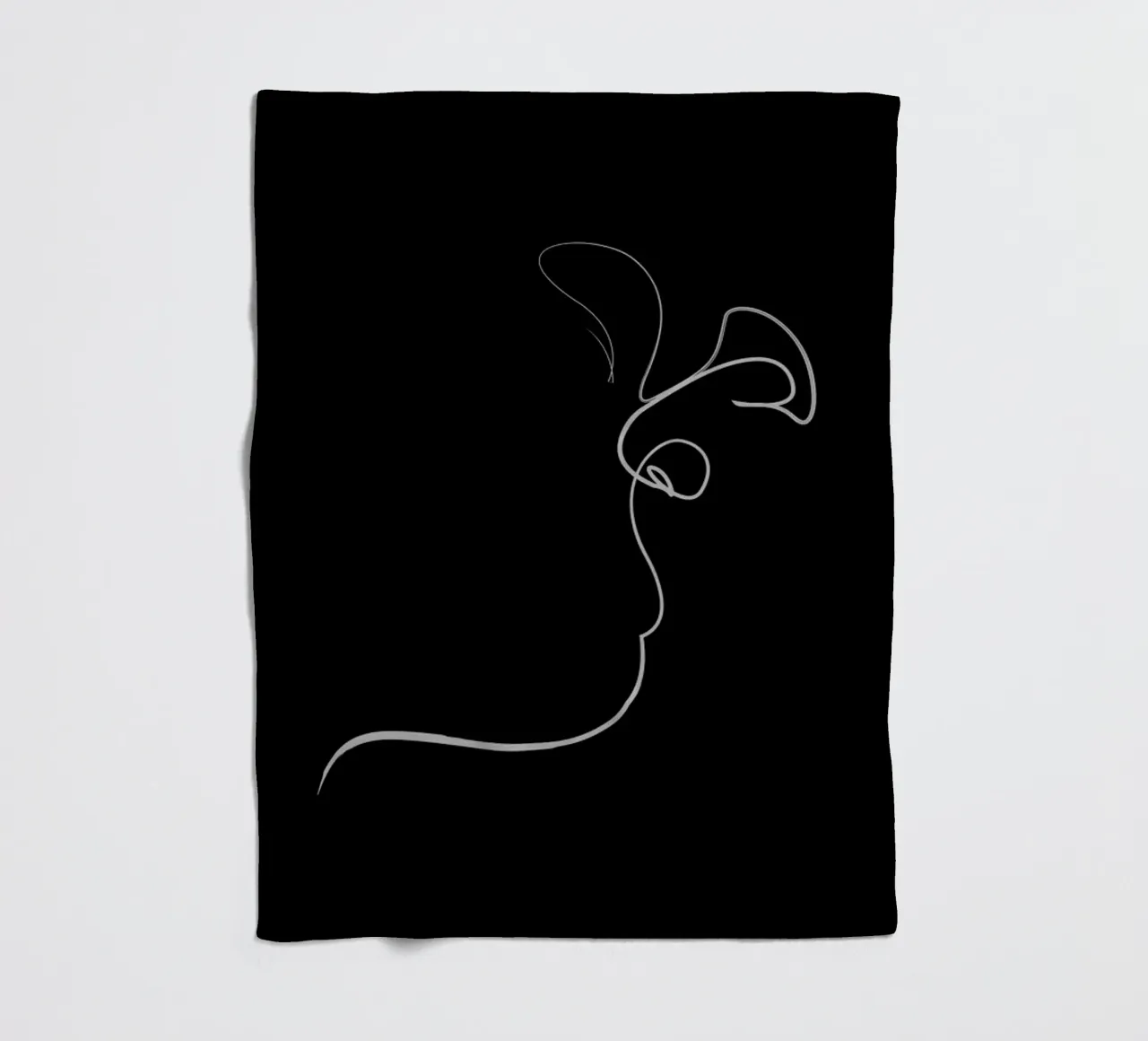 First Kiss of 2016 Noir coperta in pile da Quibe