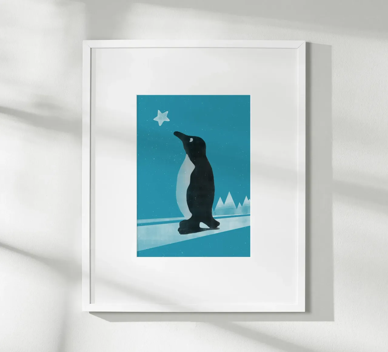 Winter Pinguin poster con telaio in legno da lazydaypaper