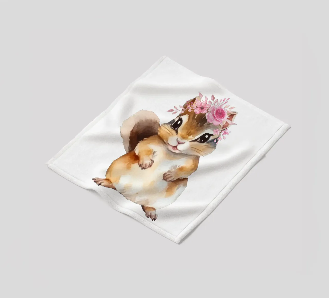 Simpatico scoiattolo acquerellato con corona di fiori, cameretta per bambini coperta in pile da Little Lila