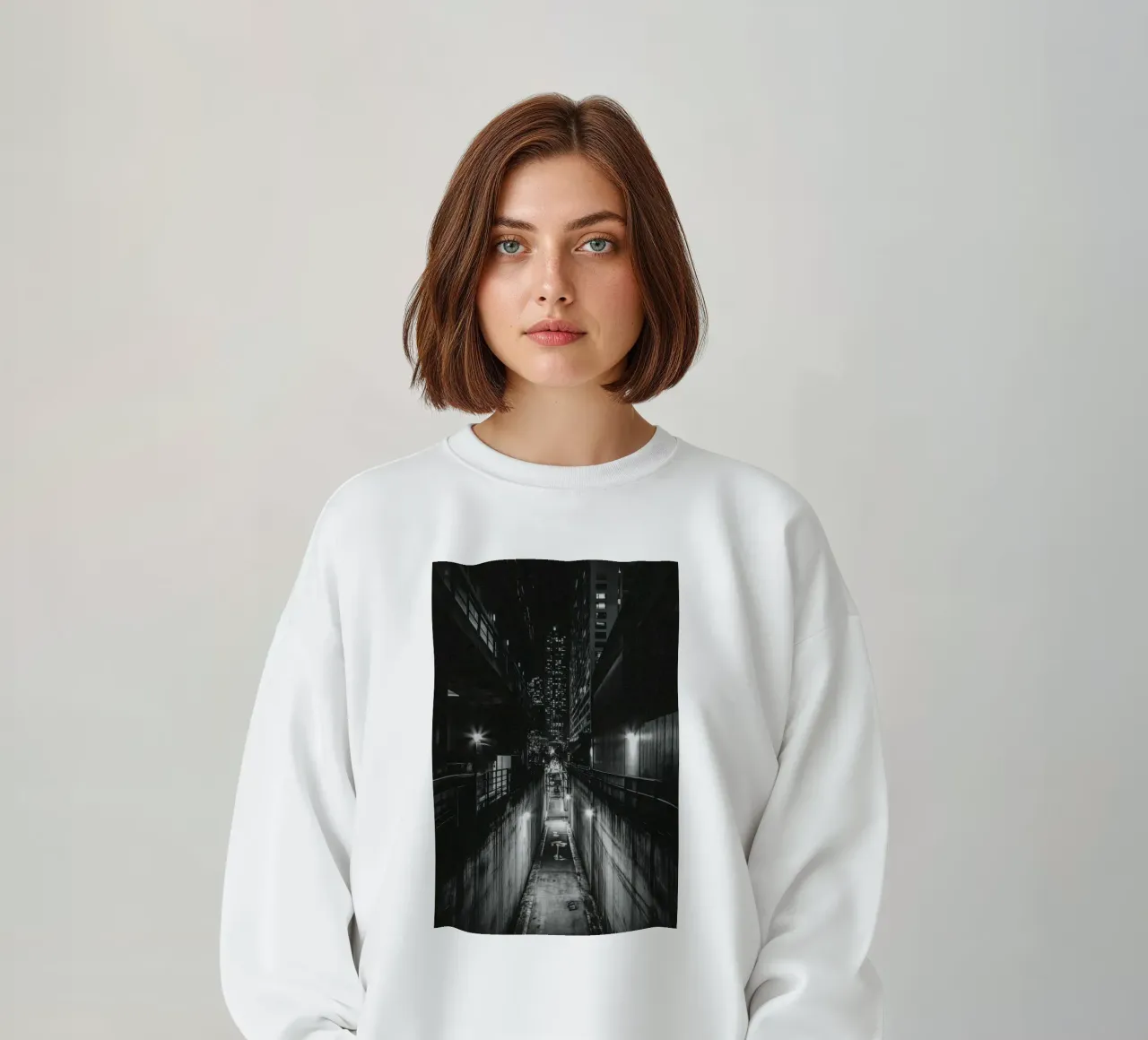 Bangkok Nocturne : De gloed van schaduwen sweatshirt van By Night