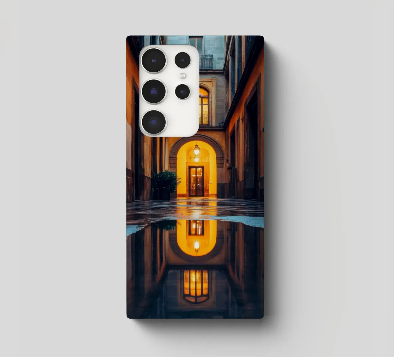 Intimes Glühen in den Gassen Barcelonas Samsung Hülle von By Night