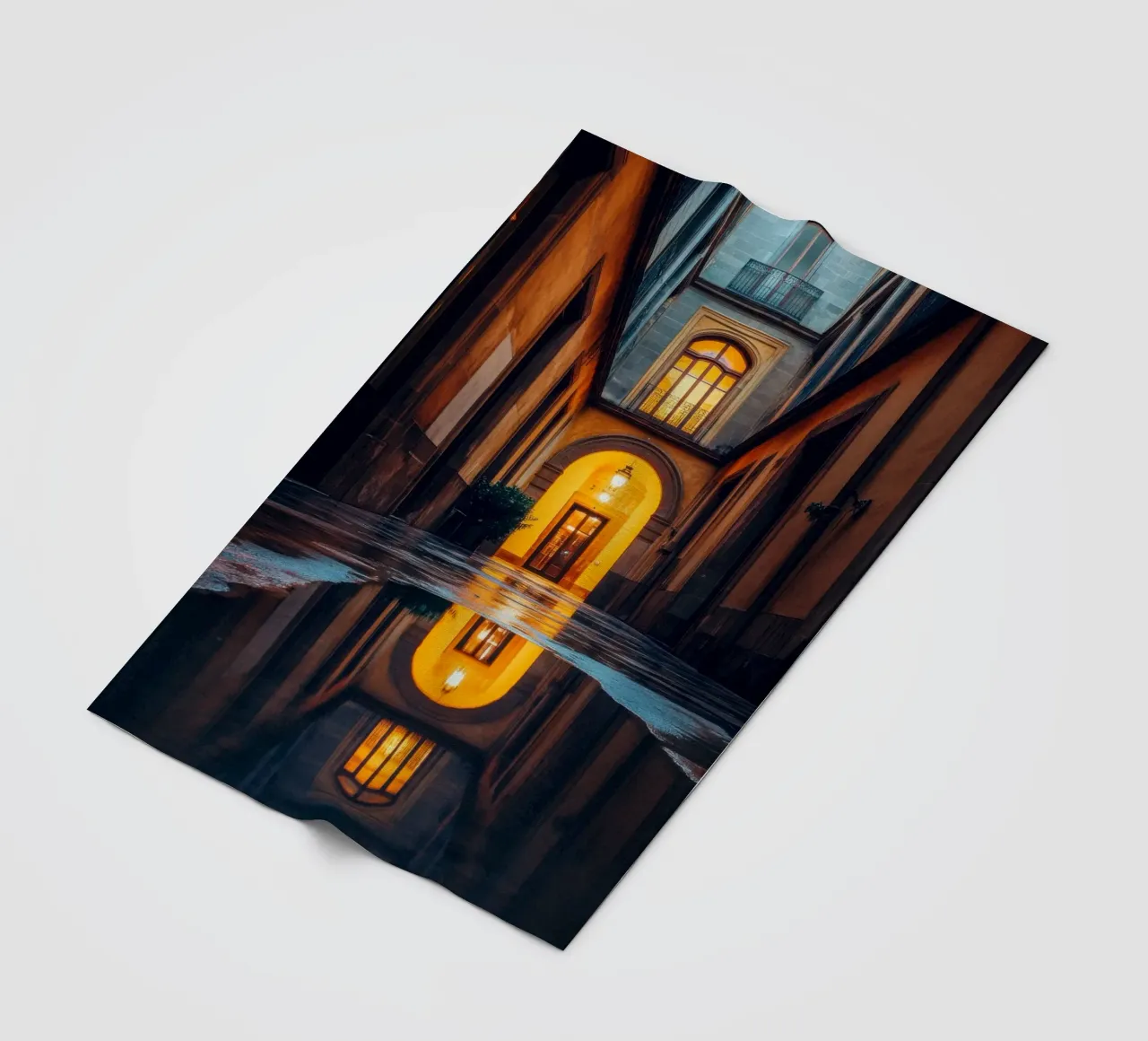 Intimes Glühen in den Gassen Barcelonas Fleecedecke von By Night