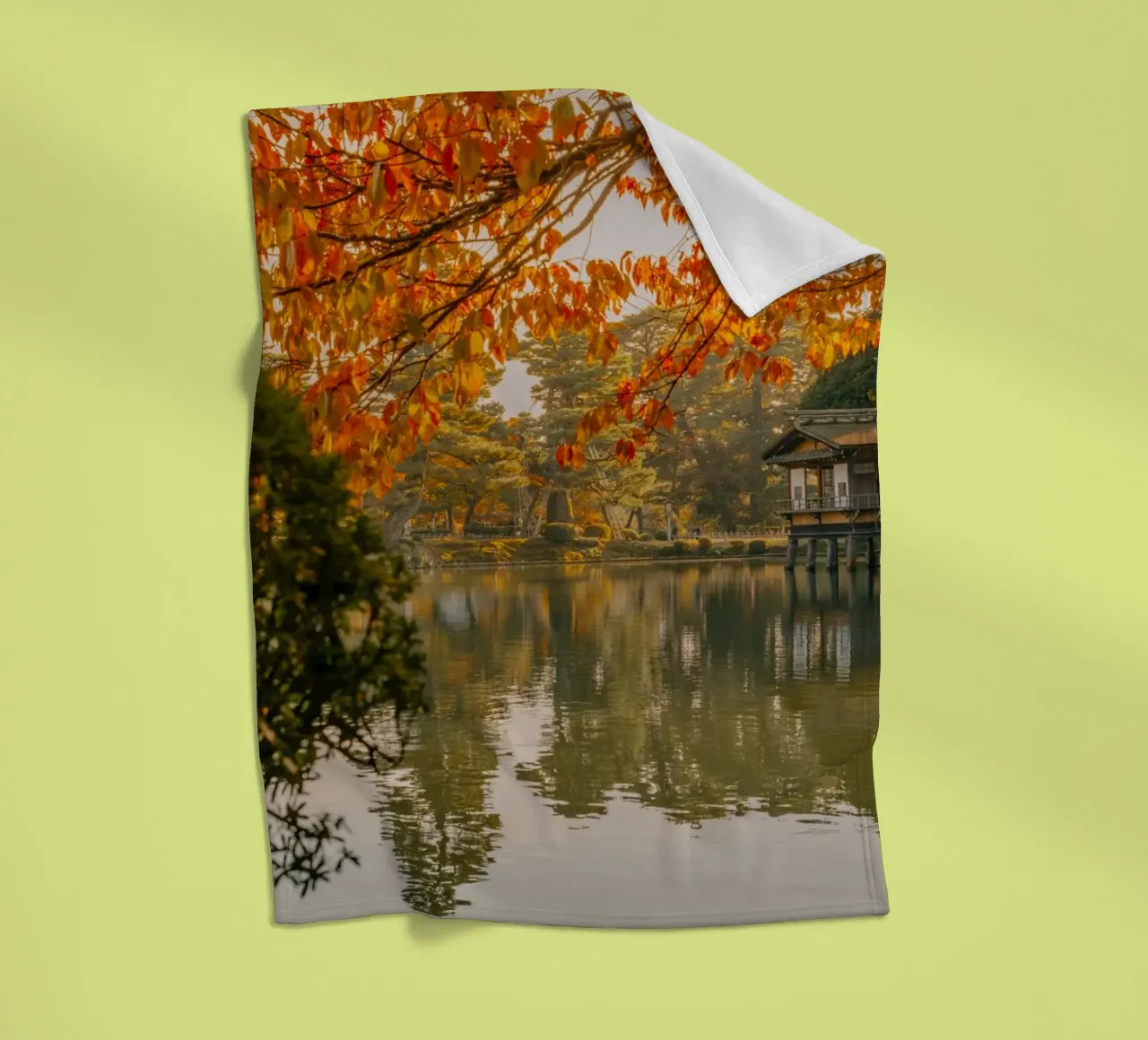 Laghetto giapponese d'autunno a Kanazawa coperta in pile da Marcel Bisig