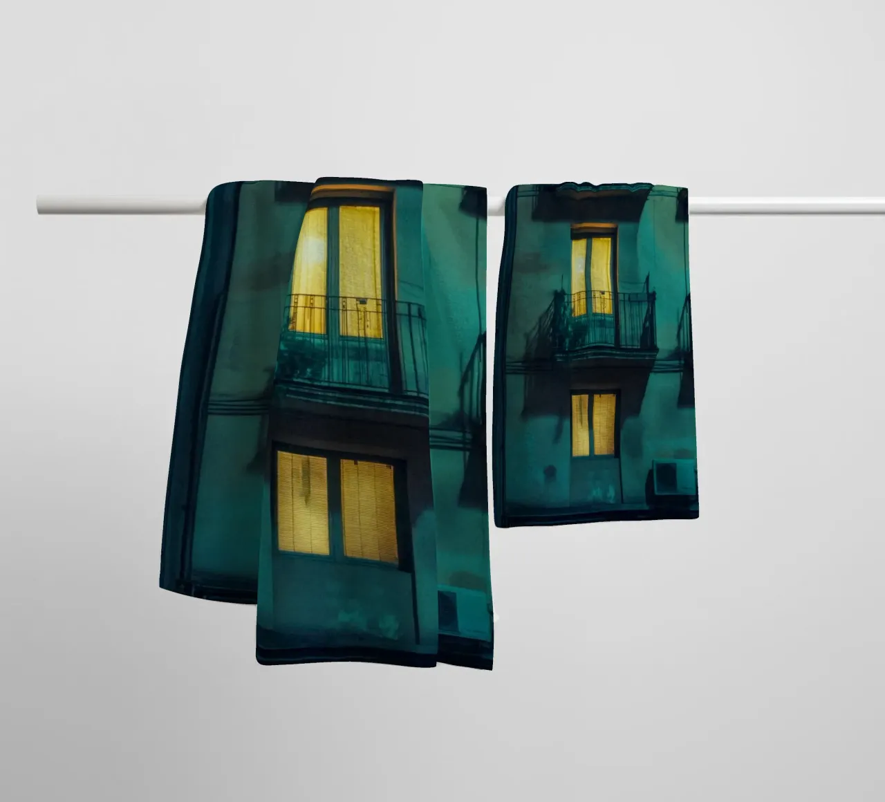 Balconi di notte: un'esplosione di intimità a Barcellona asciugamano da bagno da By Night