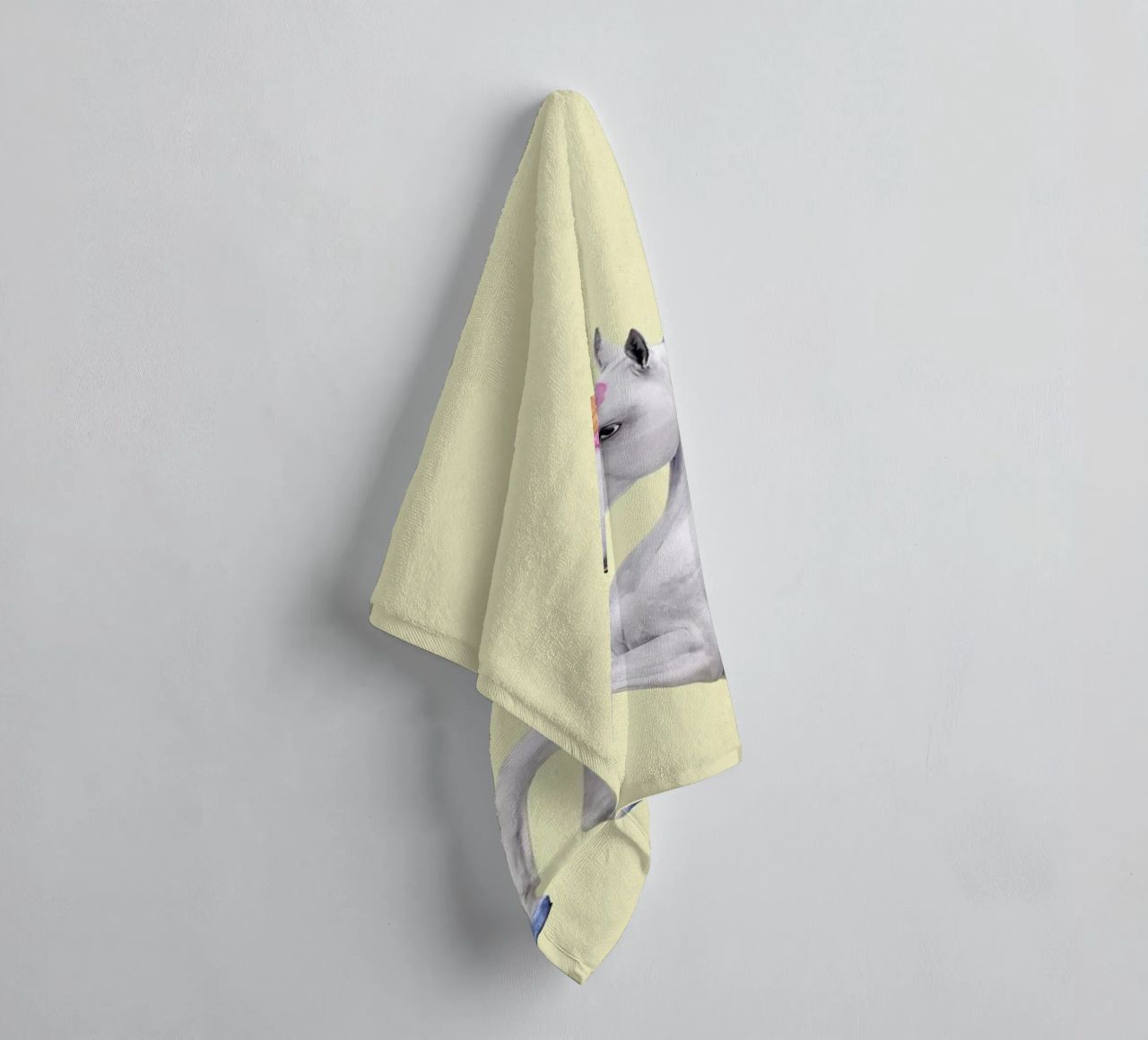 Ice Cream Unicorn Handtuch von Paul Fuentes Design