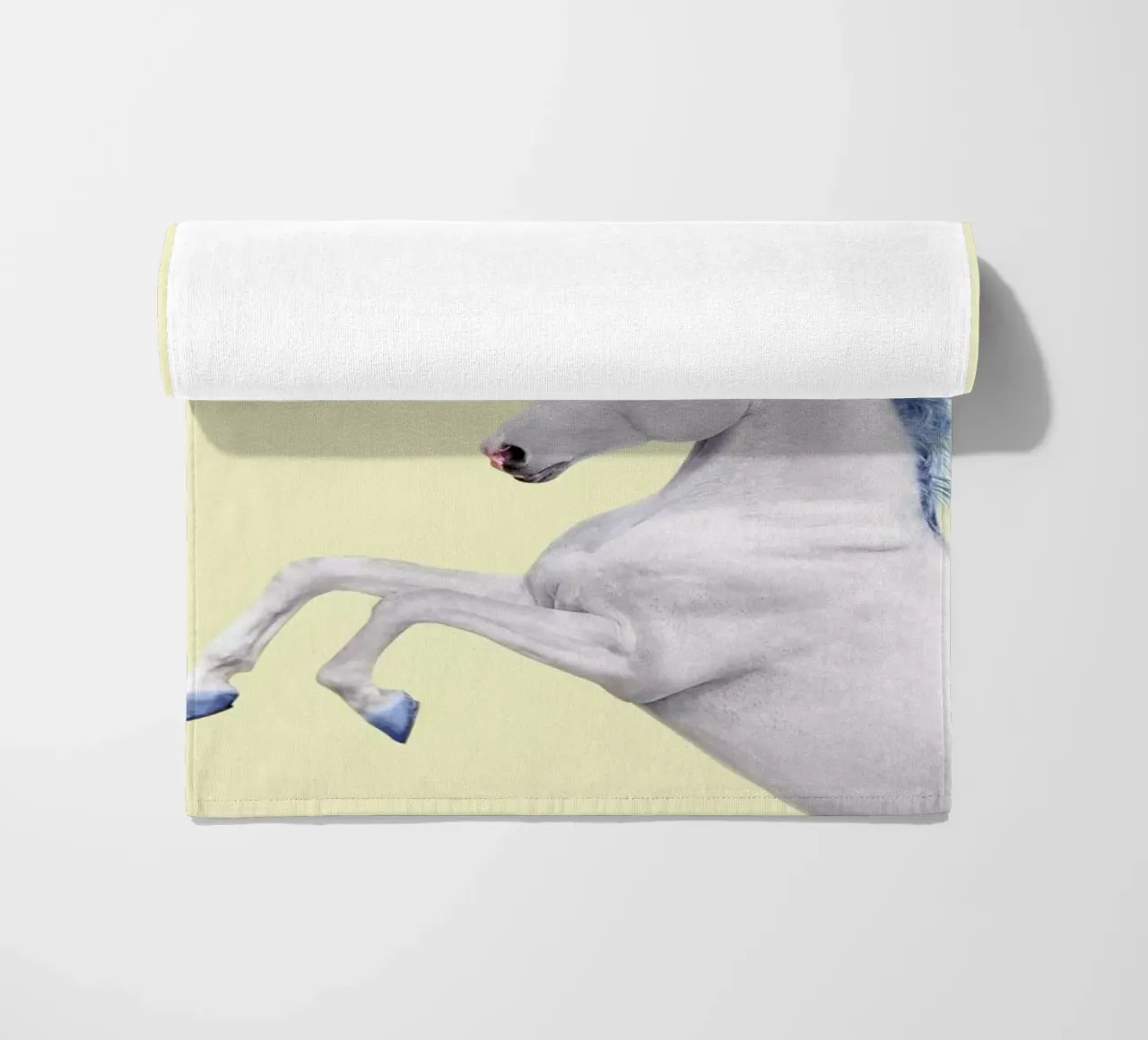 Ice Cream Unicorn toalla de playa de Paul Fuentes Design