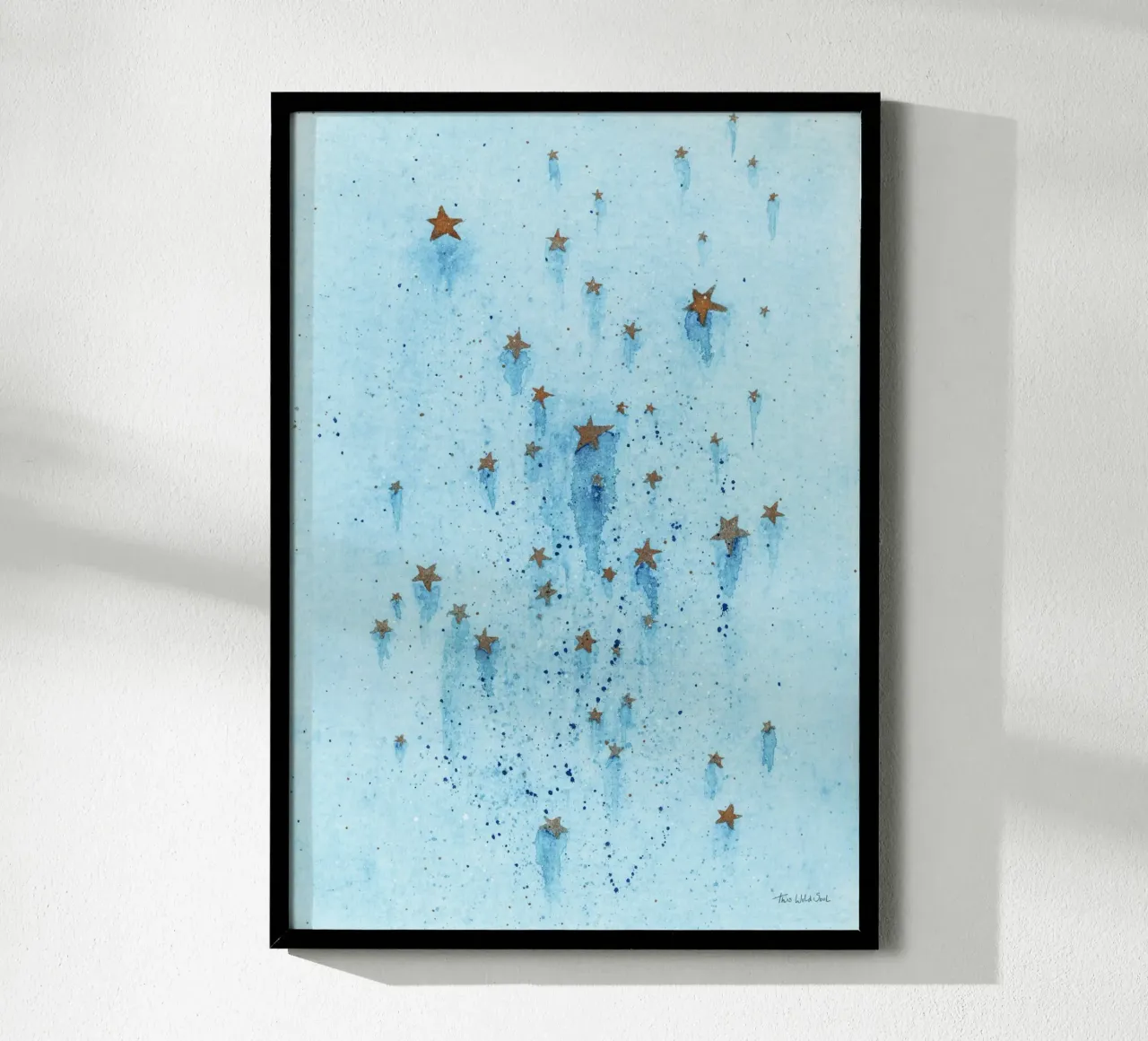 Stelle blu e oro Illustrazione ad acquerello poster con telaio in alluminio da This Wild Soul - Illustration