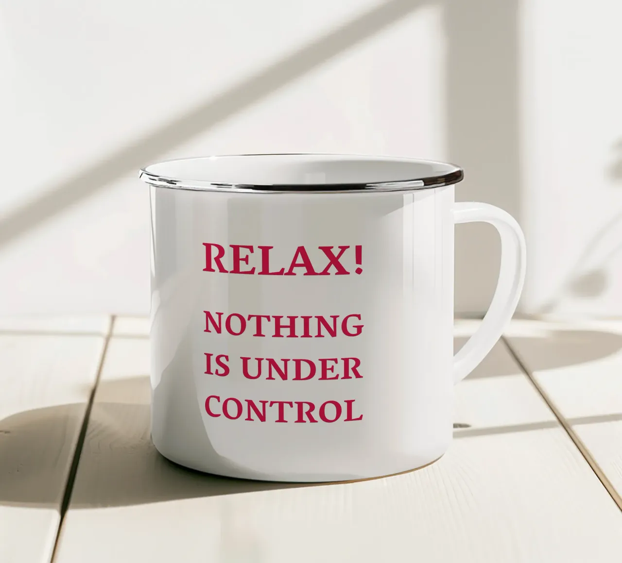 Relax! Nothing is under control tazza in smalto da Illustration Raissa Oltmanns