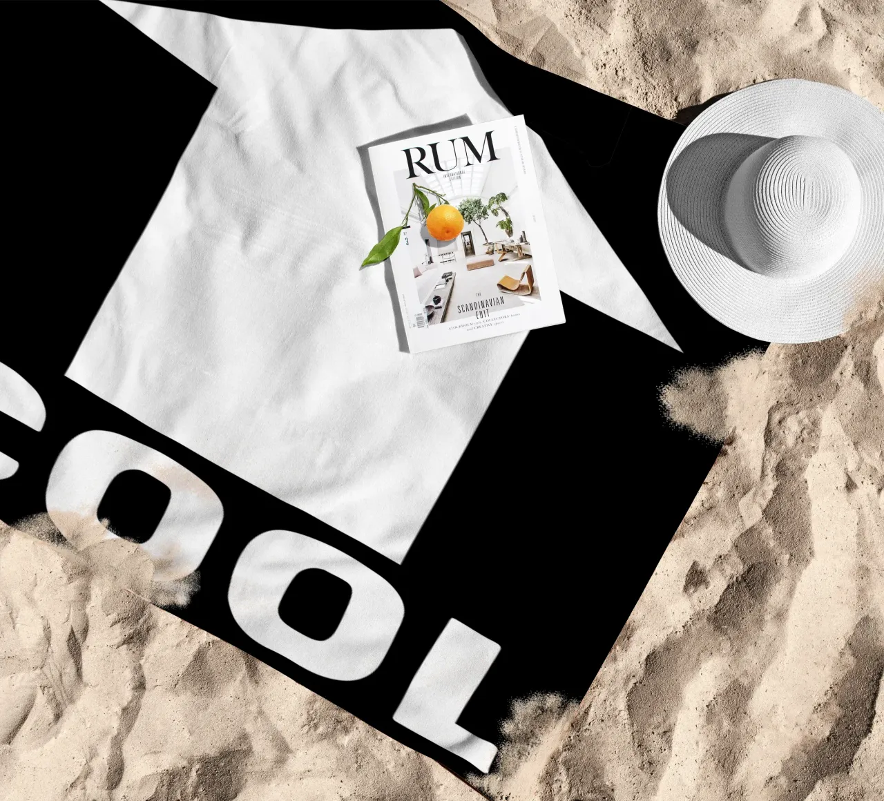 Cool Motivational Inspirational Minimalistic Arrow (freccia minimalista) telo mare da sillyindustries