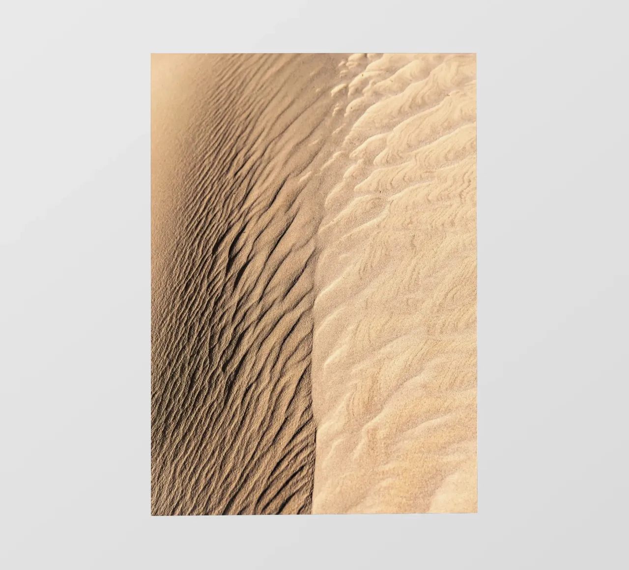 Dune #1 pellicola backlit da rafael campezato
