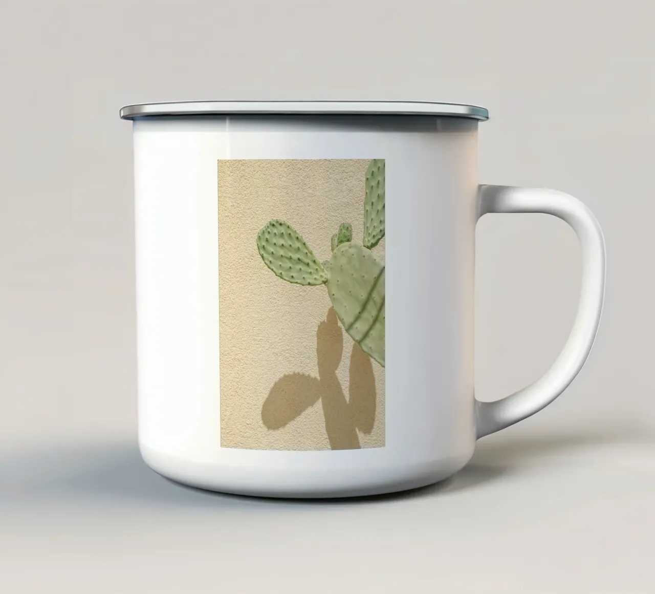 Cactus Gioco di ombre tazza in smalto da Henrike Schenk Photography