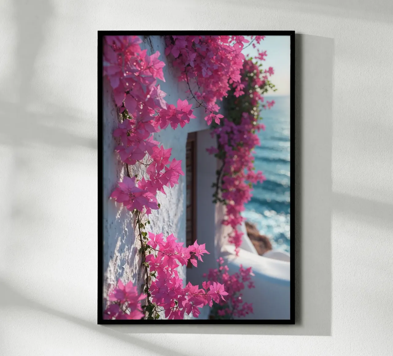 Sunlit Bougainvillea and Azure Backdrop poster con telaio in alluminio da AlbertKlee