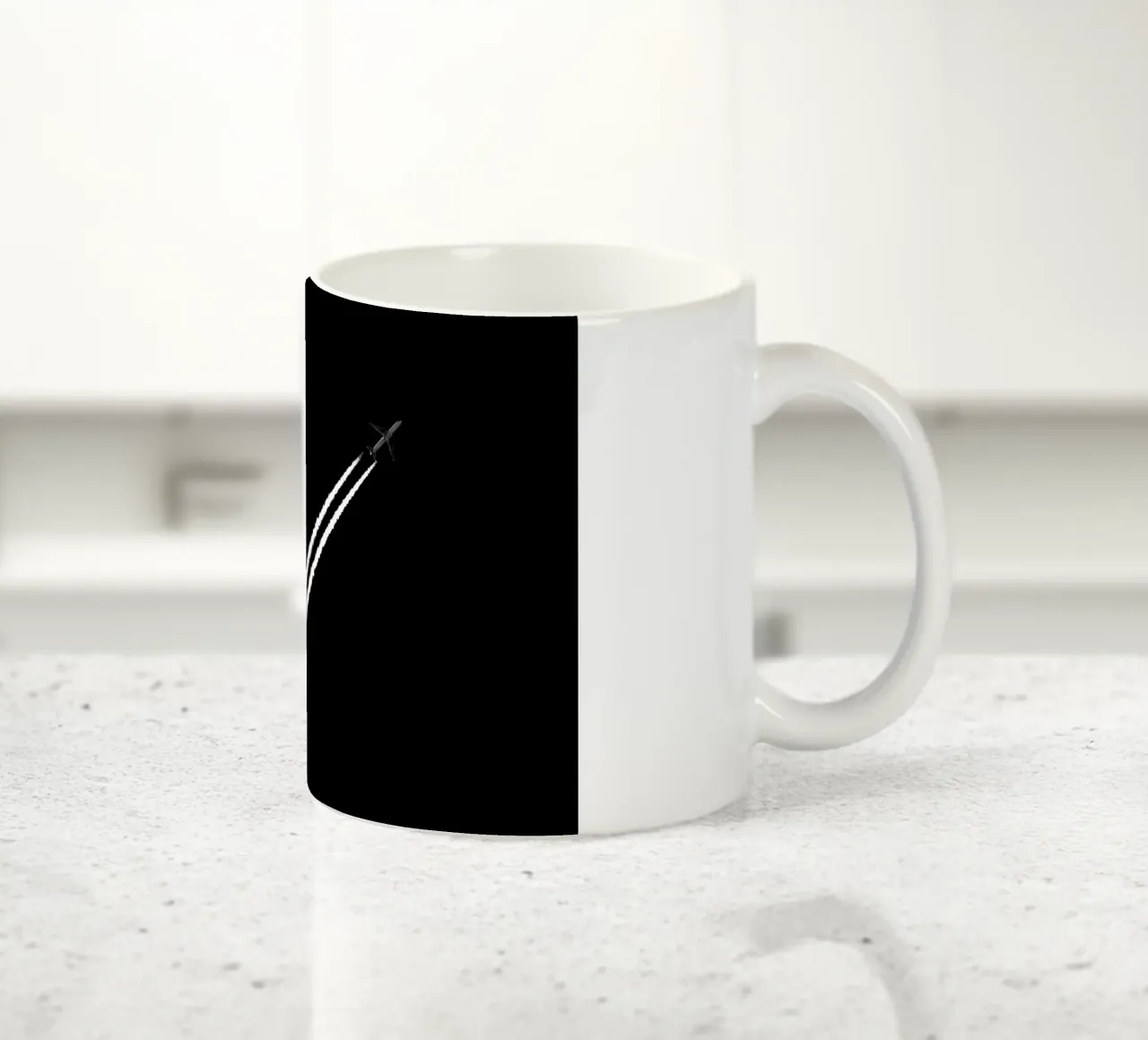 Black and White tazza in ceramica da Tal Paz-Fridman