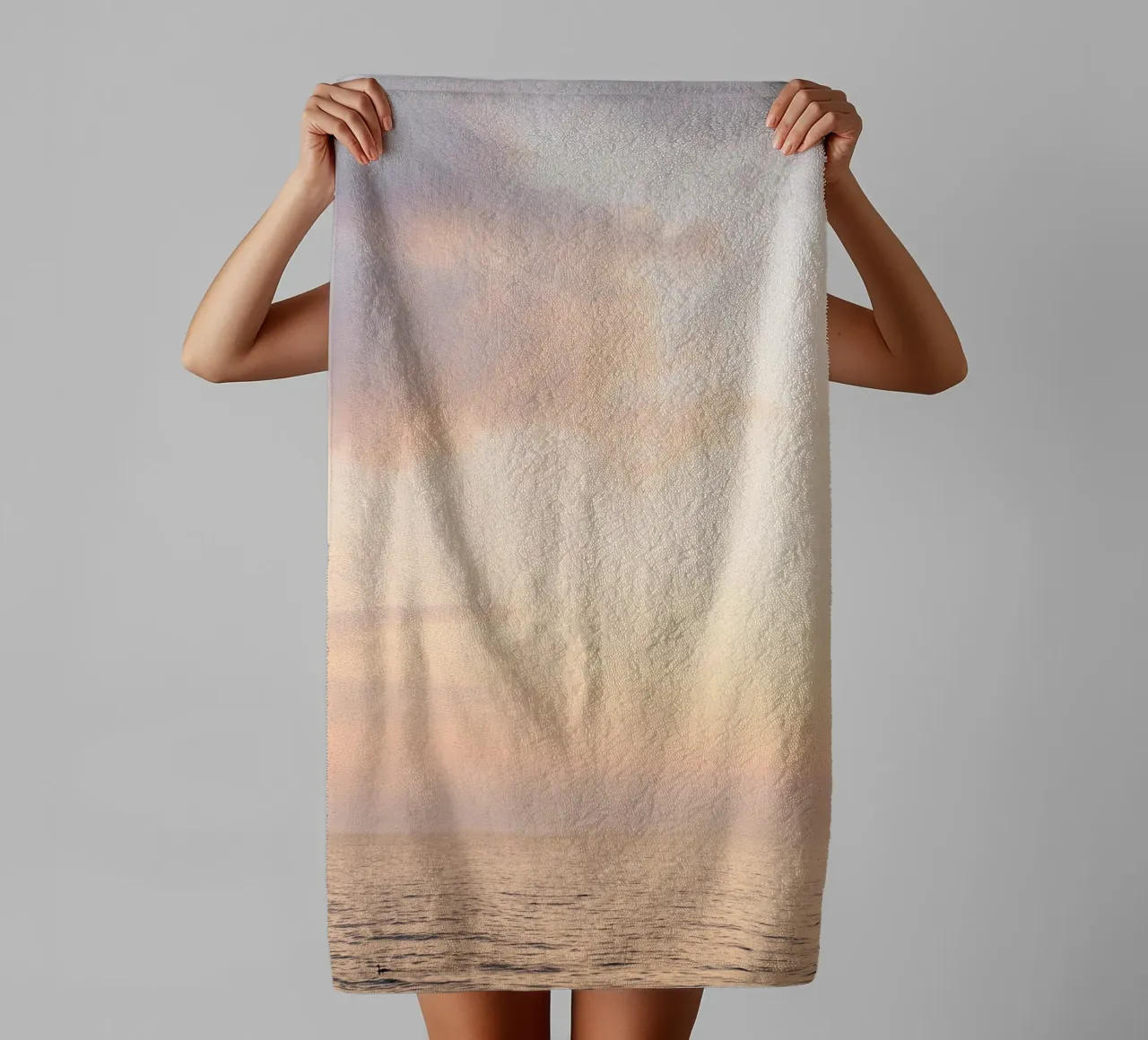Sunset on the Lake towel by Henrike Schenk Photography
