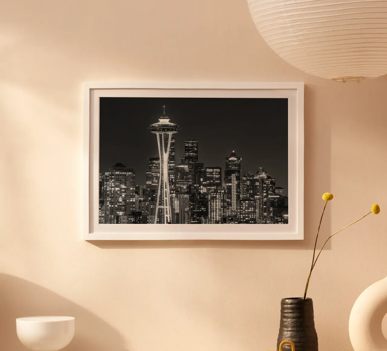 Skyline mozzafiato di Seattle di notte | Monochrom carta hahnemühle da Melanie Viola