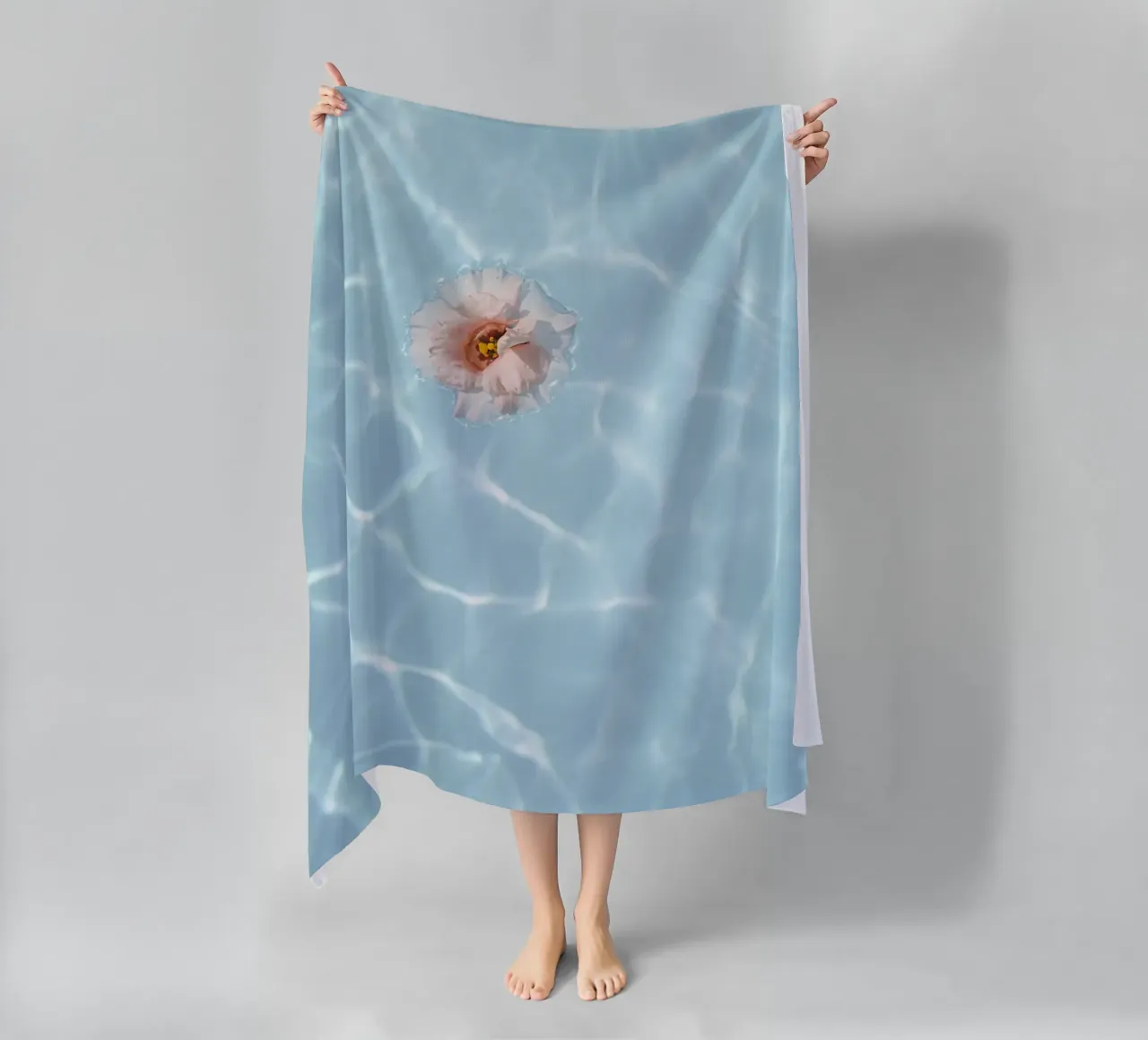 Floating Flower telo mare da Henrike Schenk Photography