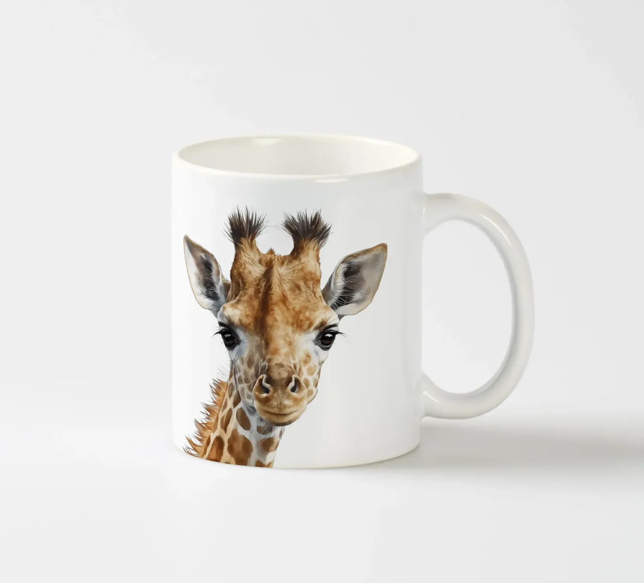 Illustrazione di una graziosa giraffa ad acquerello, decorazione per l'asilo nido tazza in ceramica da Little Lila