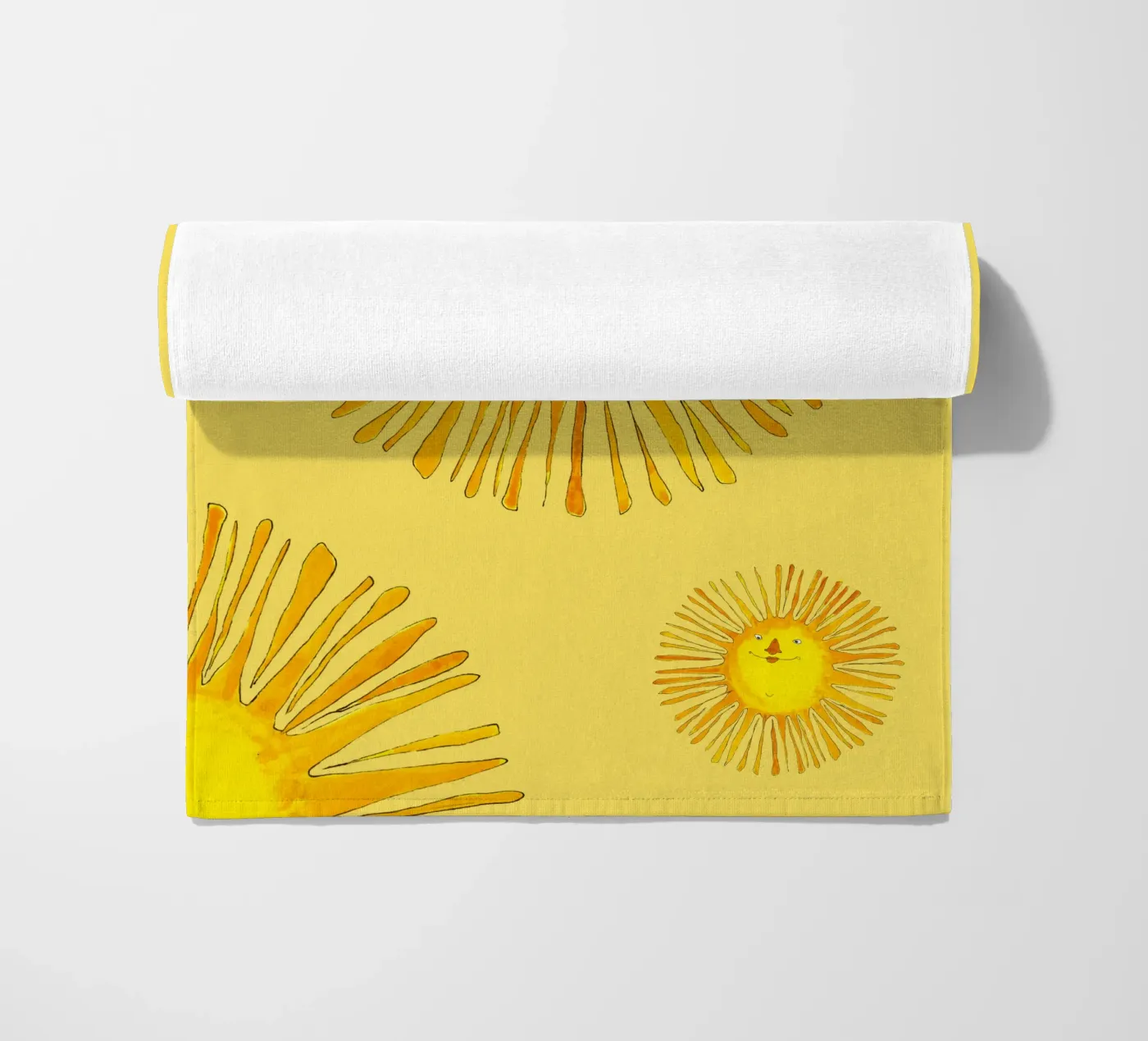Die Sonne scheint beach towel by Face & Content