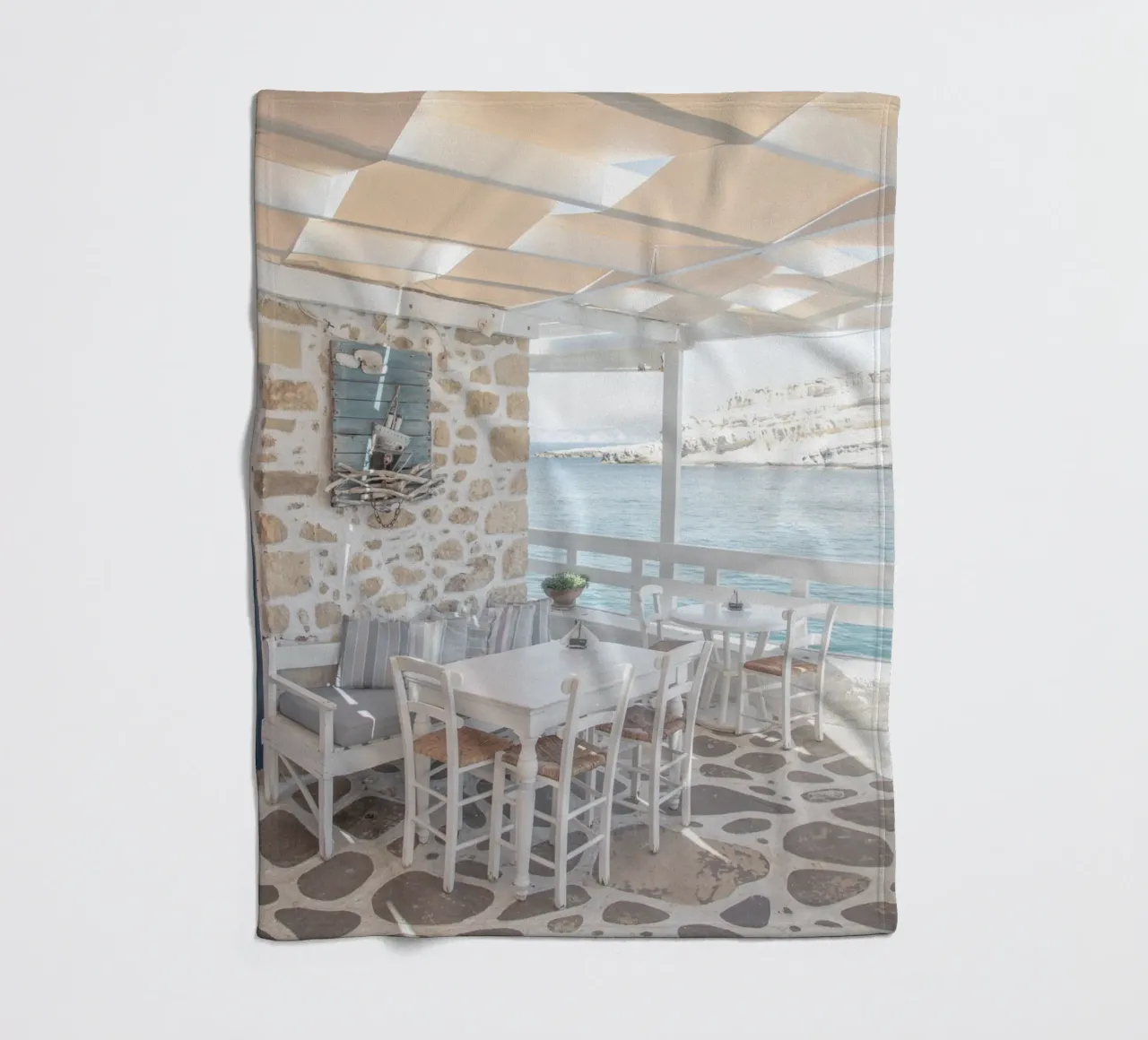 Terrazza greca coperta in pile da Henrike Schenk Photography