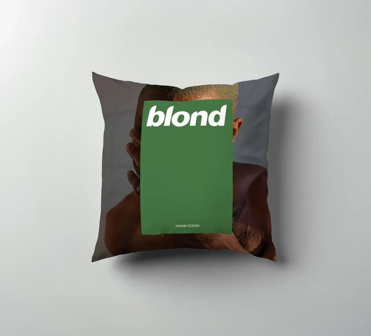 Blond / Music By Frank Ocean cuscino da Attaboy Dsgn