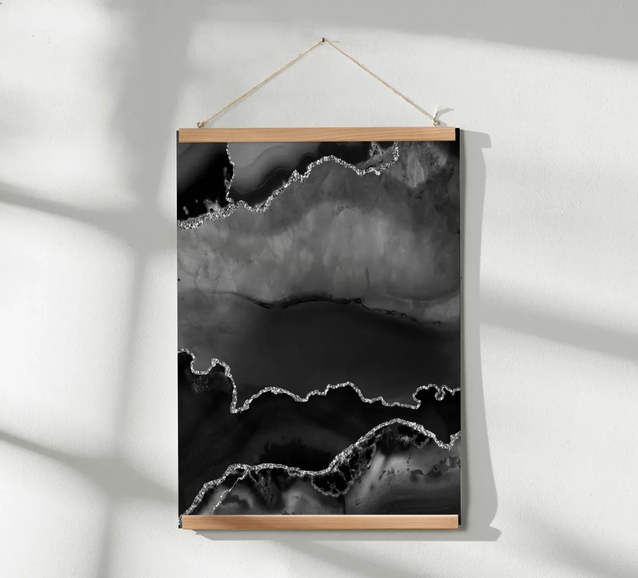 Agata nera e argento Texture 02 poster con telaio in plastica da Gemstone Textures