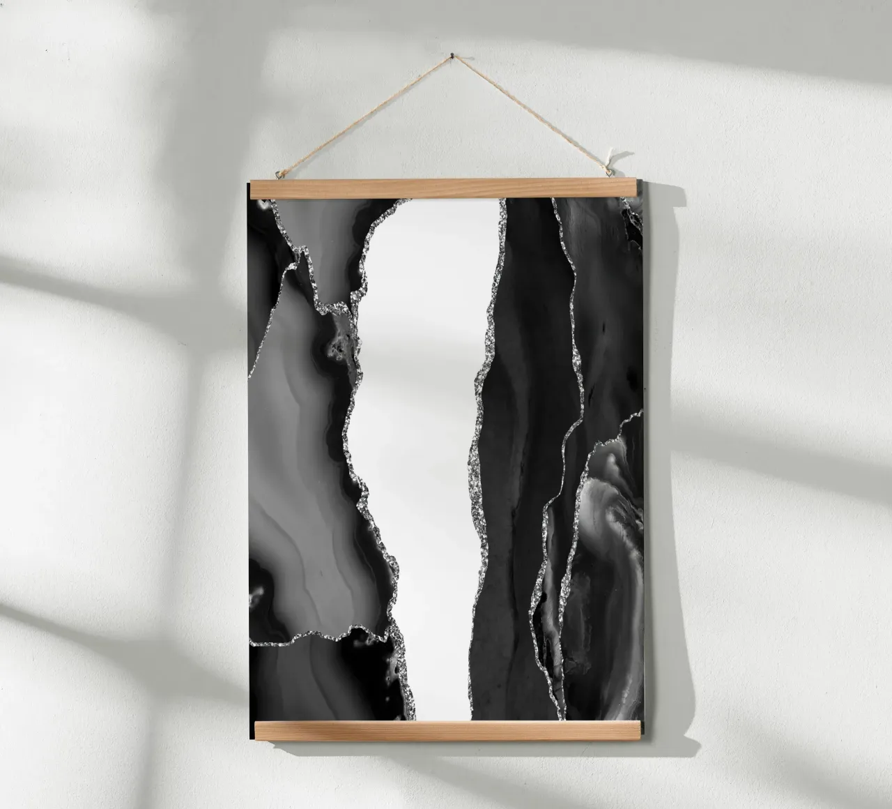 Agata nera e argento Texture 07 poster con telaio in alluminio da Gemstone Textures