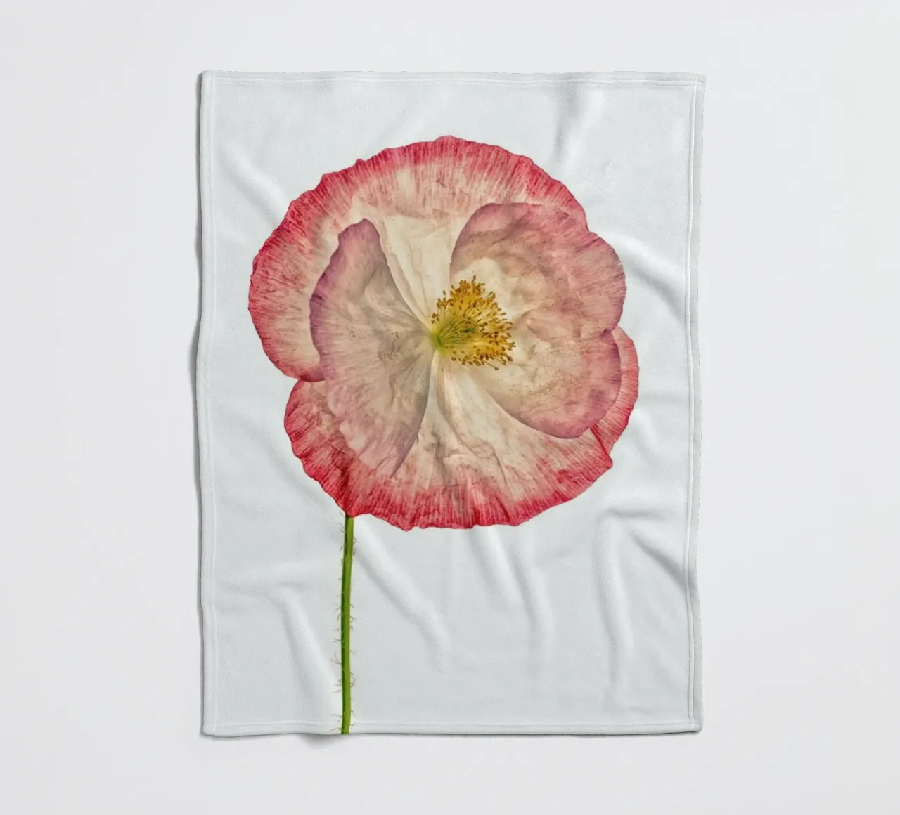 Poppy 3 coperta in pile da Curious Collections by Marielle Leenders