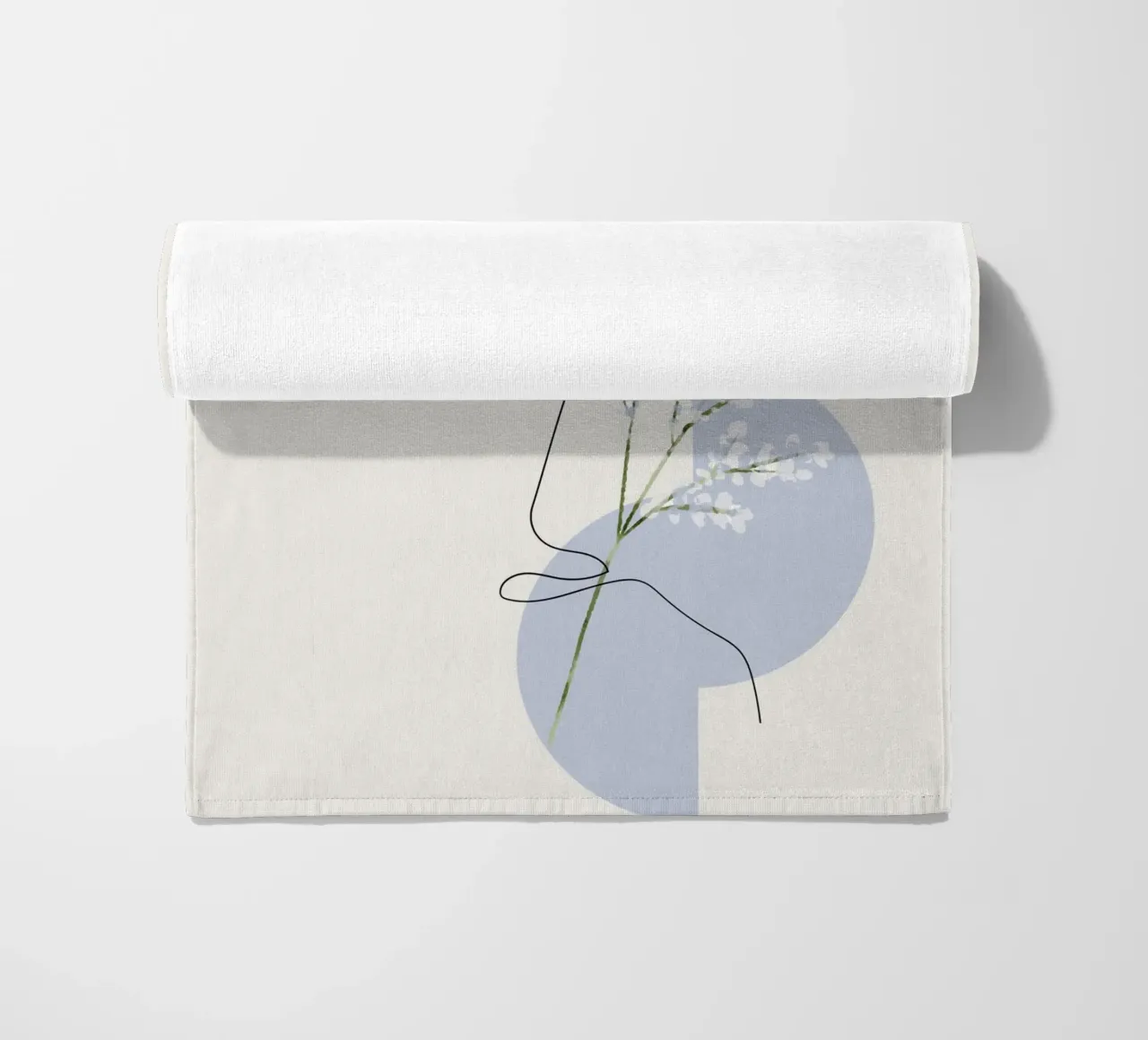 Donna con forme geometriche sullo sfondo telo mare da ArtDesign by KBK