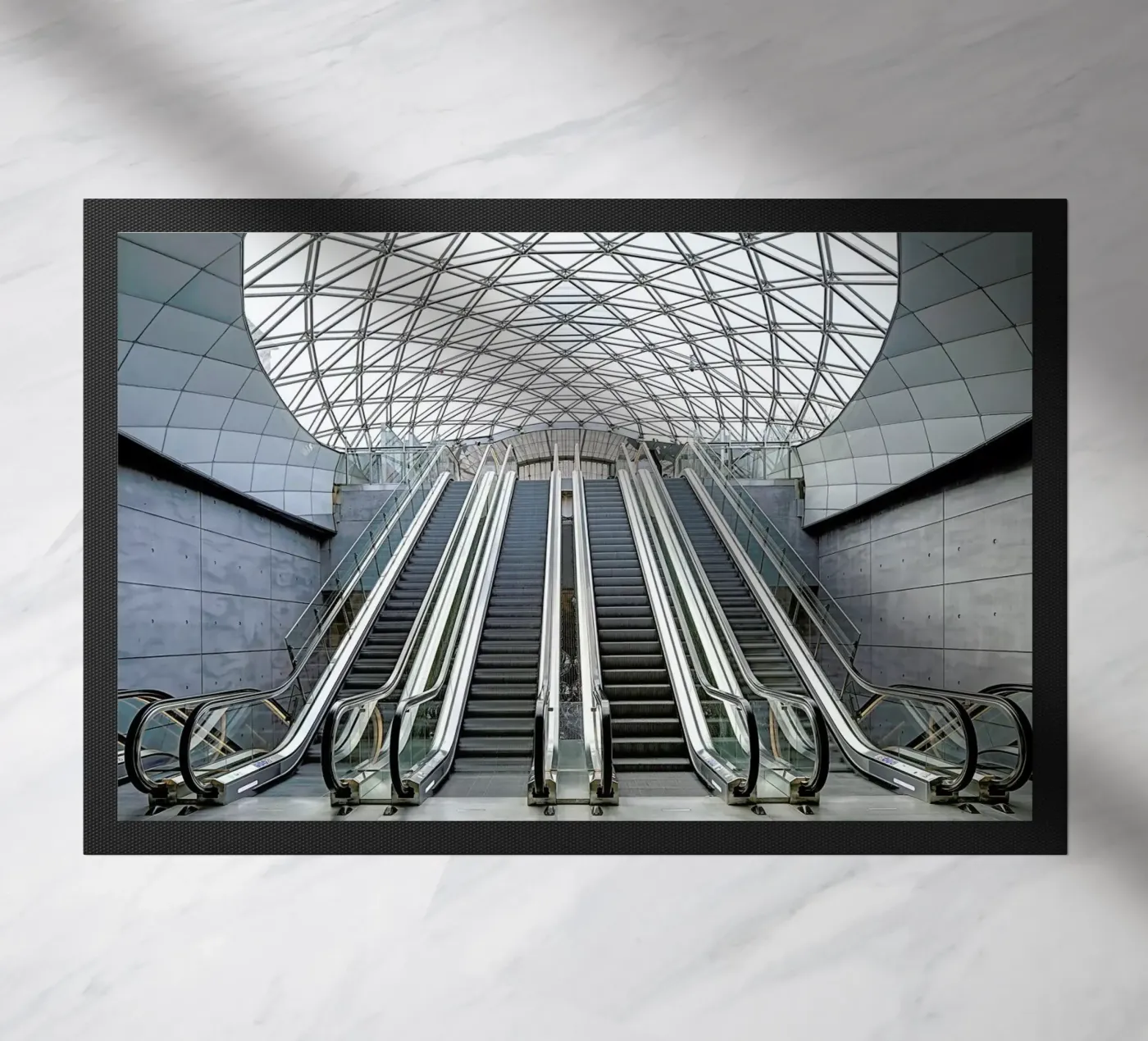 Triangeln zerbino da Michael Belhadi