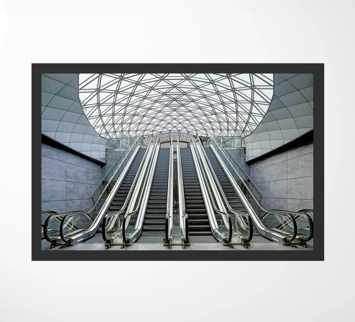 Triangeln zerbino da Michael Belhadi